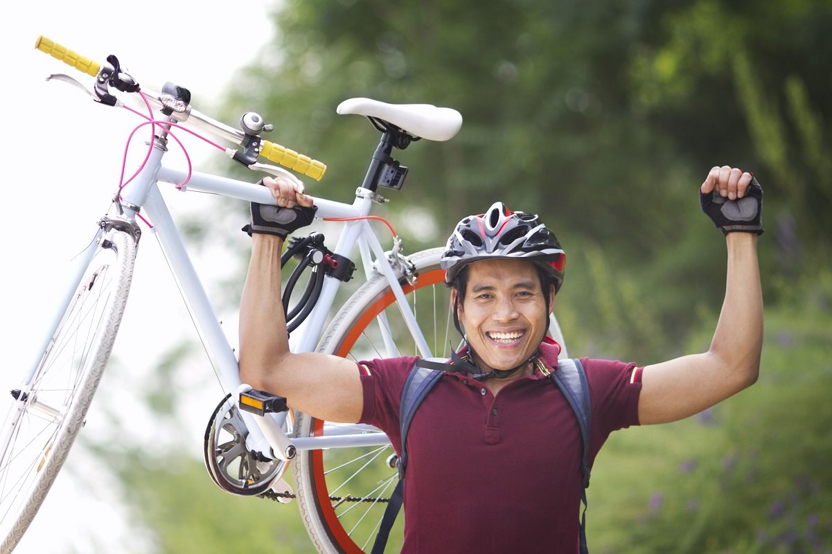 Andar de bike ajudou Márcio a perder 17 kg: 'Pedalar me dá prazer