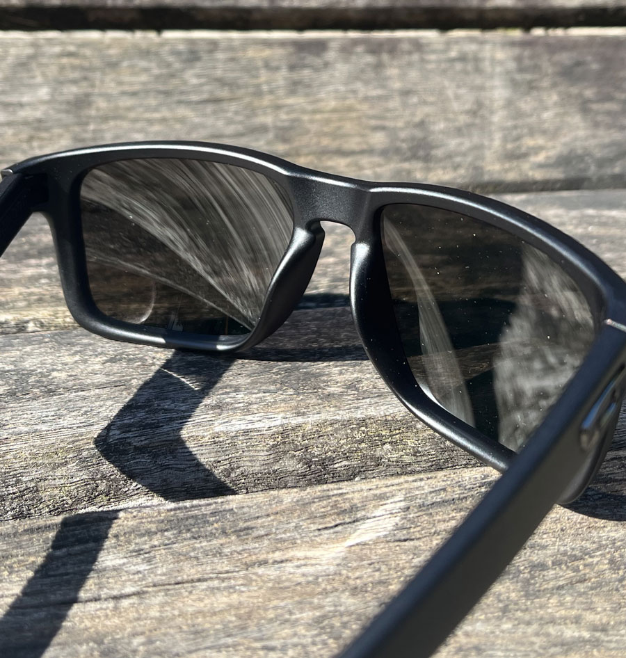 Óculos Oakley Holbrook XL Matte Black/Prizm Black Polarized Óculos Oakley Holbrook XL Matte Black/Prizm Black Polarized